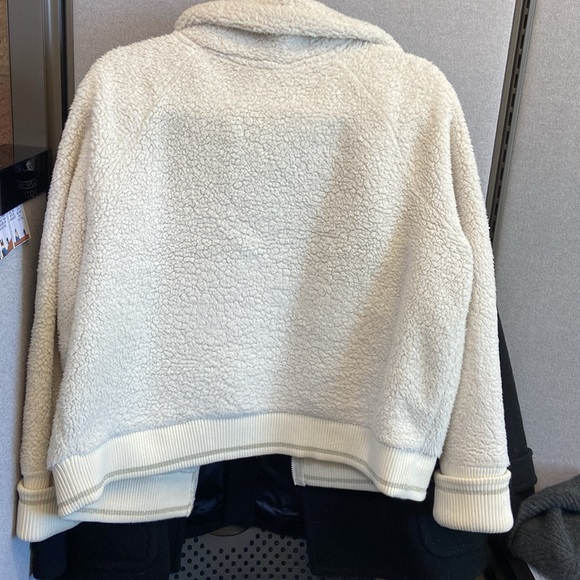 Athleta Tugga Sherpa Jacket Large - Picture 6 of 14